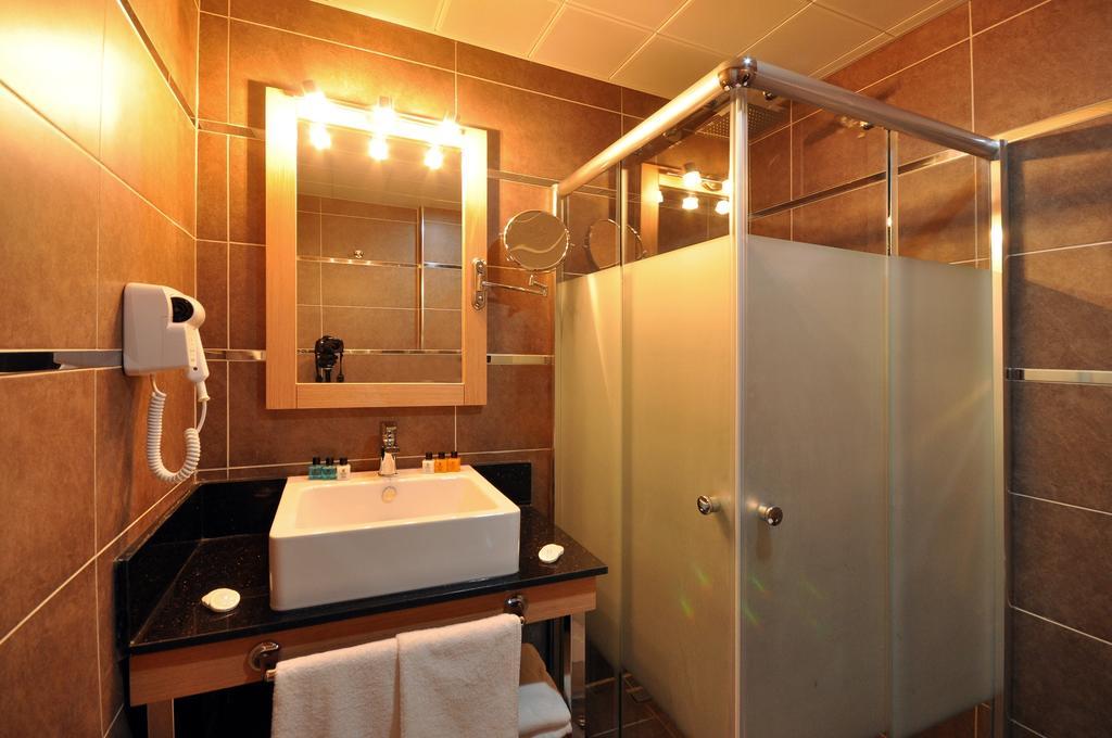 Starton Hotel Ankara Cameră foto